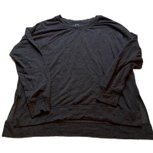 GreenTea XXL dark grey crew neck sweatshirt with side slits